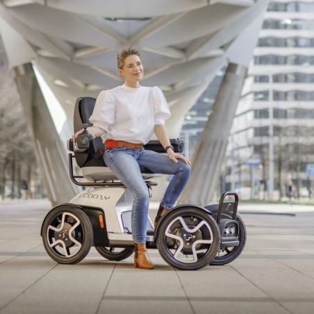Silla de Ruedas Todoterreno Eléctrica Scoozy C