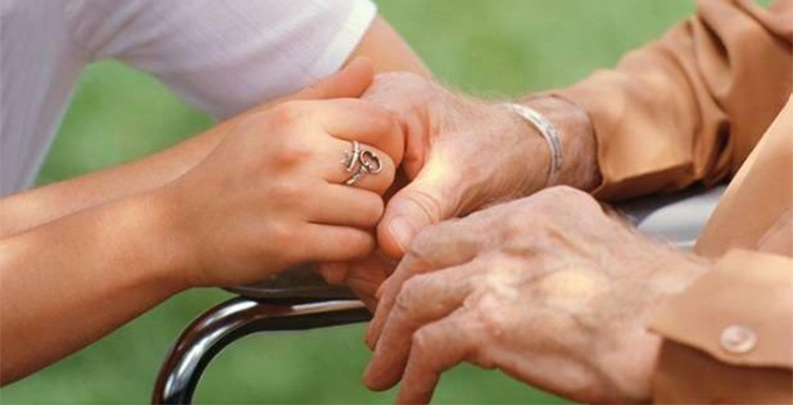 Cómo cuidar a una persona con Alzheimer