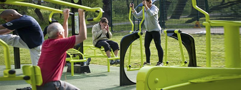 Aparatos de Gimnasia al aire libre y Parques Biosaludables