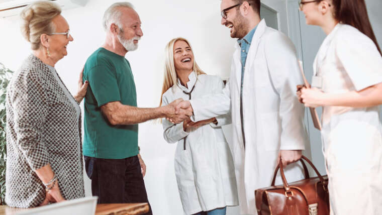 Maletines médicos. Uno para cada profesional.