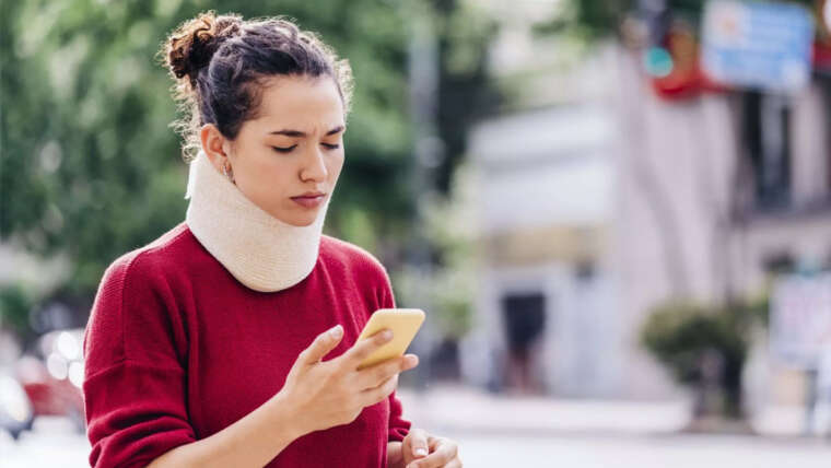 Tipos y usos de los diferentes collarines cervicales