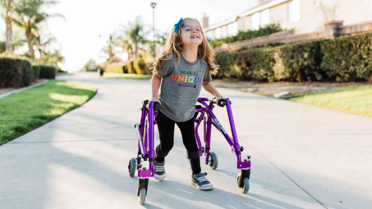 Crecer con confianza: la importancia de elegir el andador infantil ortopédico adecuado