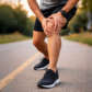 Dolor en la parte externa de la rodilla al correr: causas y solución efectiva