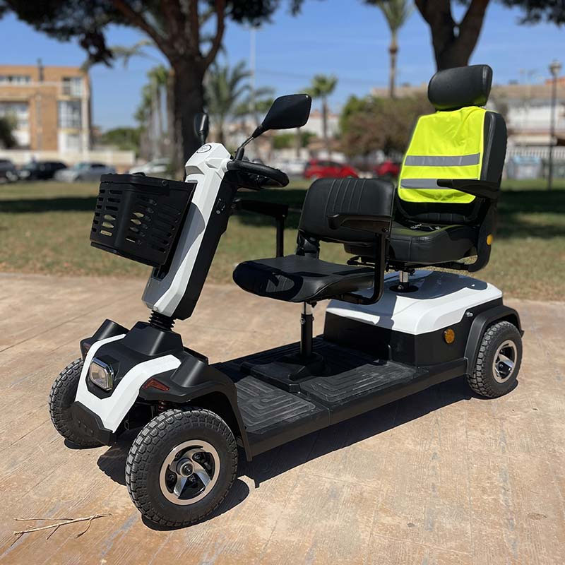 Scooter para dos personas SCOOTER-TAJO-USO.jpg