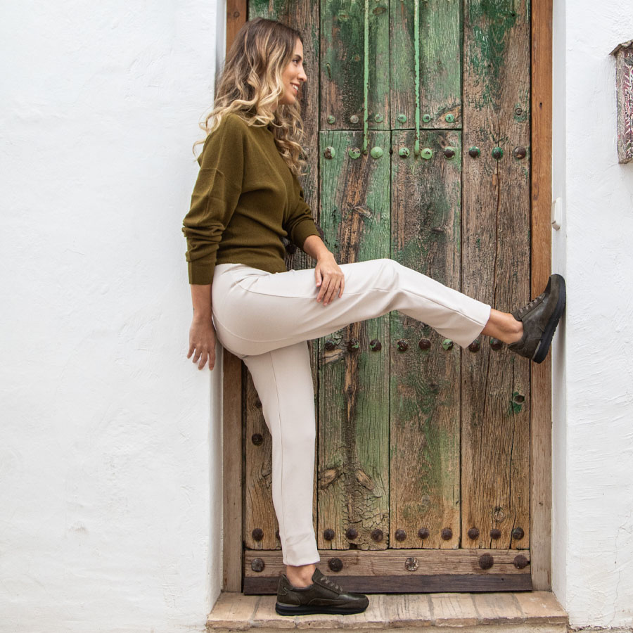 Calzado deportivo cómodo mujer