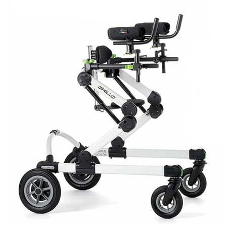Versión Posterior SA con movimiento lumbar, soportes de antebrazo y asiento Versión Posterior SA con movimiento lumbar, soportes de antebrazo y asiento